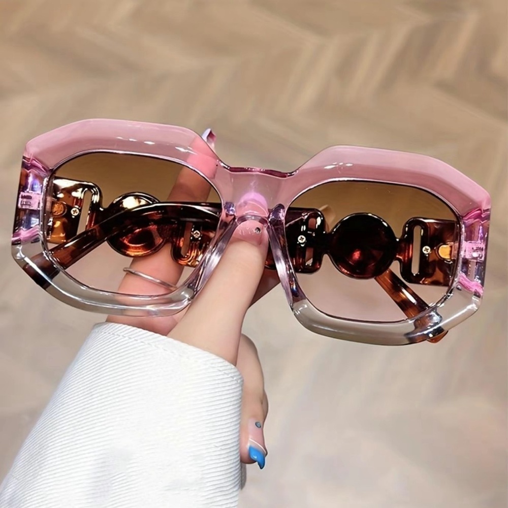 New Arrival Sunglasses “Pink Panther” 🕶️